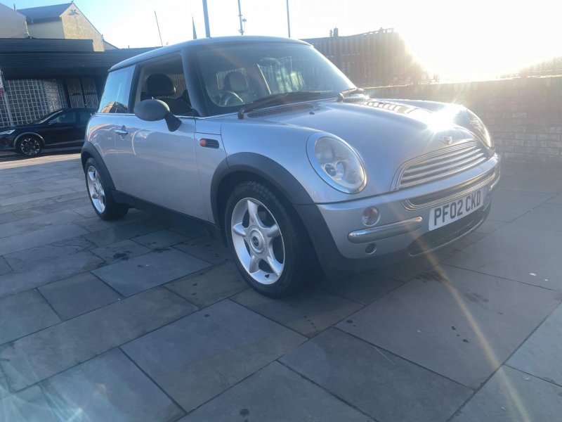 View MINI HATCH 1.6 One CVT Euro 3 3dr