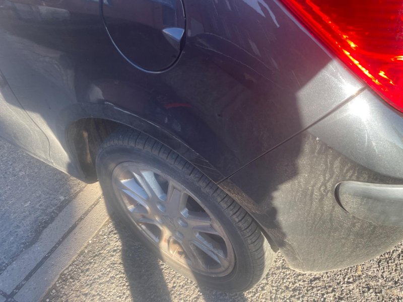 View PEUGEOT 1007 1.6 16v Sport 3dr