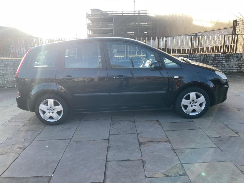 View FORD C-MAX 1.6 16v Style 5dr
