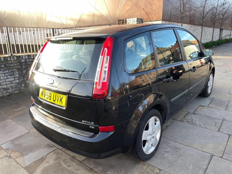 View FORD C-MAX 1.6 16v Style 5dr