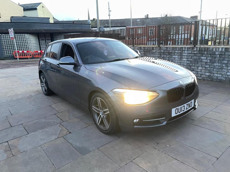 View BMW 1 SERIES 2.0 116d Sport Euro 5 (s/s) 5dr