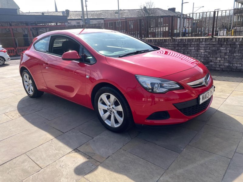View VAUXHALL ASTRA GTC 1.4T Sport Euro 5 (s/s) 3dr