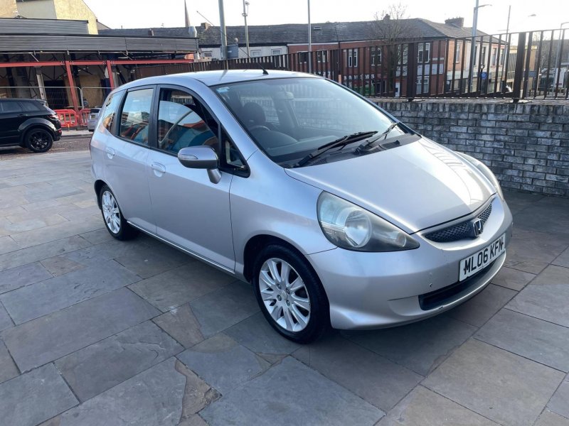 View HONDA JAZZ 1.4 i-DSI SE CVT-7 5dr