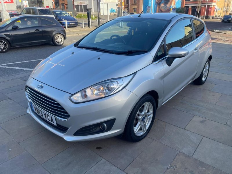 FORD FIESTA