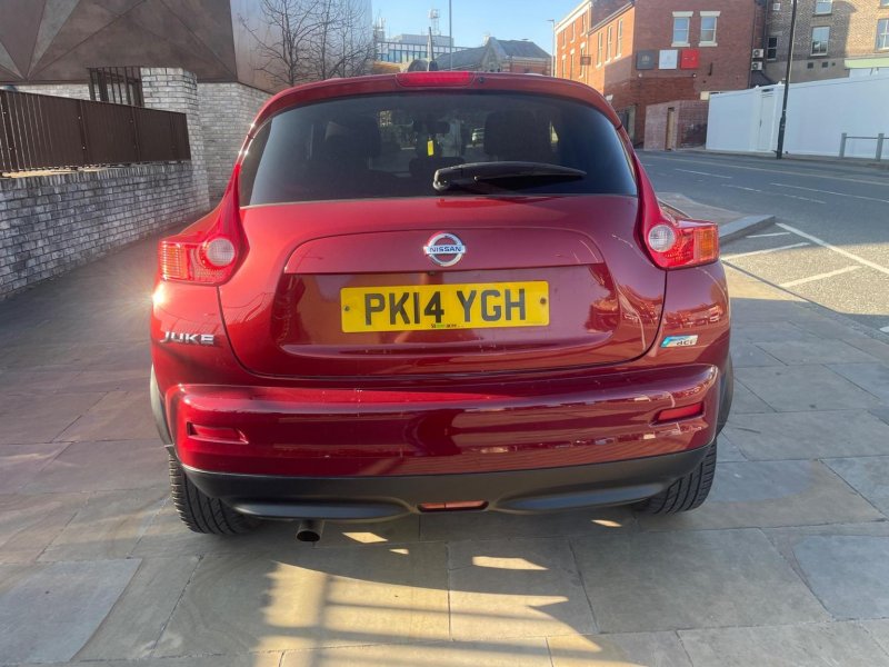 NISSAN JUKE