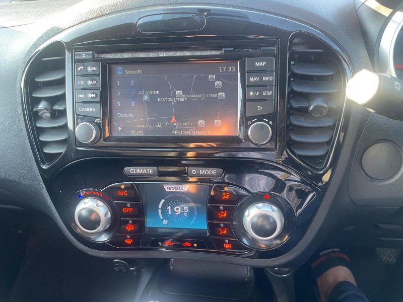 NISSAN JUKE