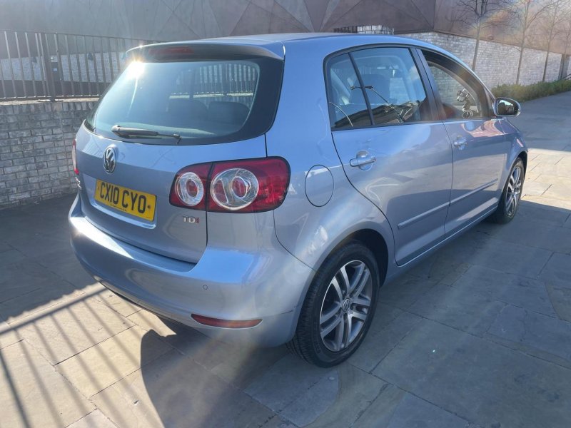 View VOLKSWAGEN GOLF PLUS 1.6 TDI SE DSG Euro 5 5dr