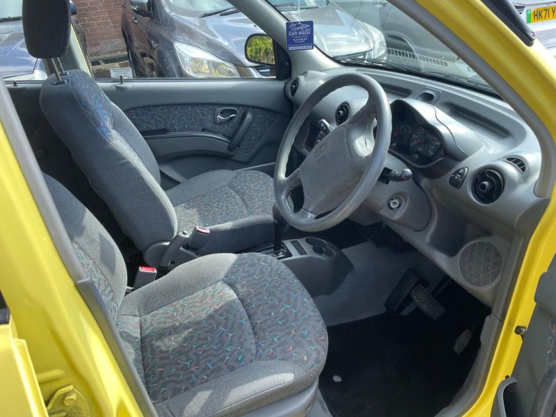 HYUNDAI AMICA