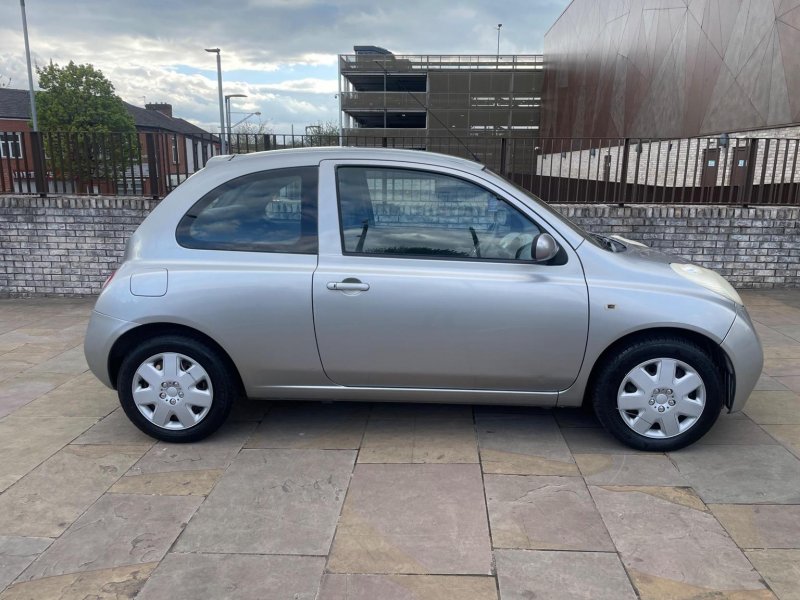 View NISSAN MICRA 1.2 16v SE 3dr