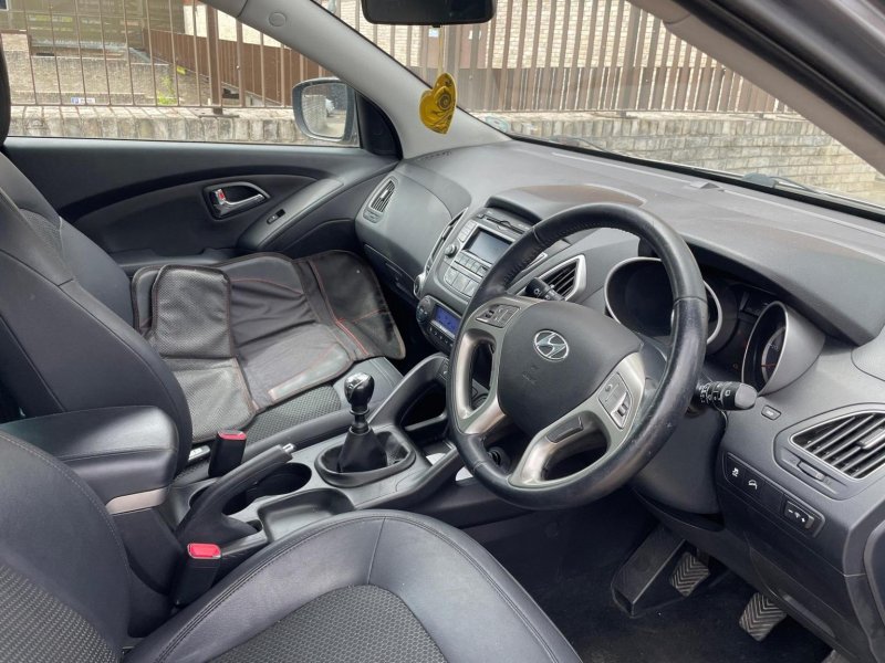 HYUNDAI IX35
