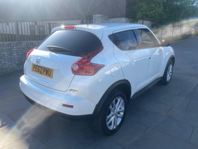 View NISSAN JUKE 1.5 dCi 8v Acenta Premium Euro 5 5dr