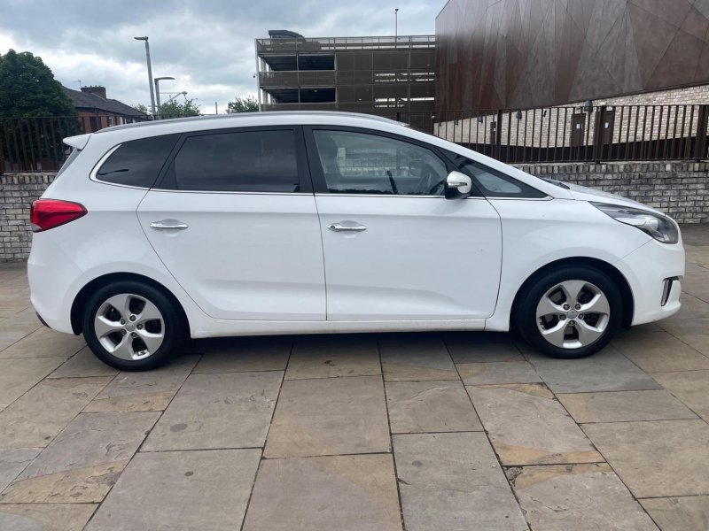 View KIA CARENS 1.7 CRDi 2 Auto Euro 5 5dr