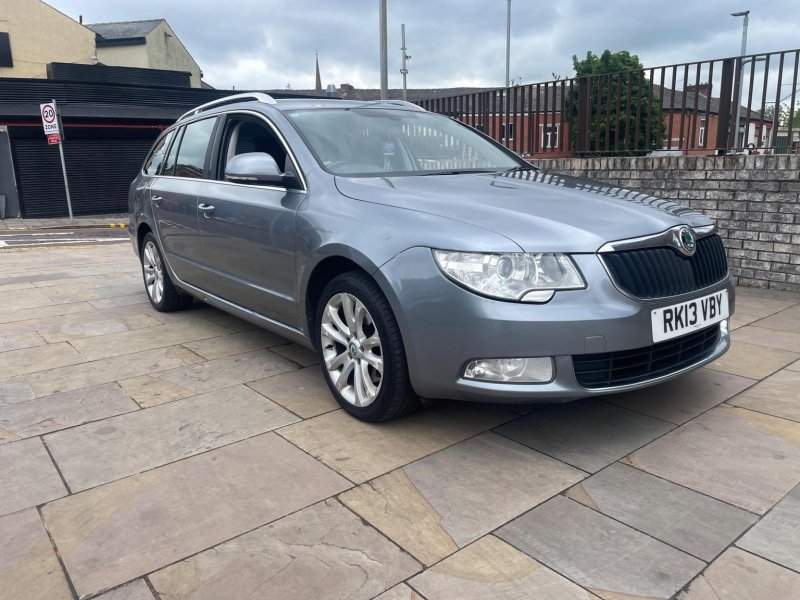 View SKODA SUPERB 2.0 TDI SE DSG Euro 5 5dr