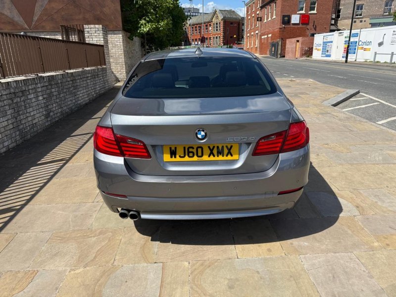 BMW 5 SERIES