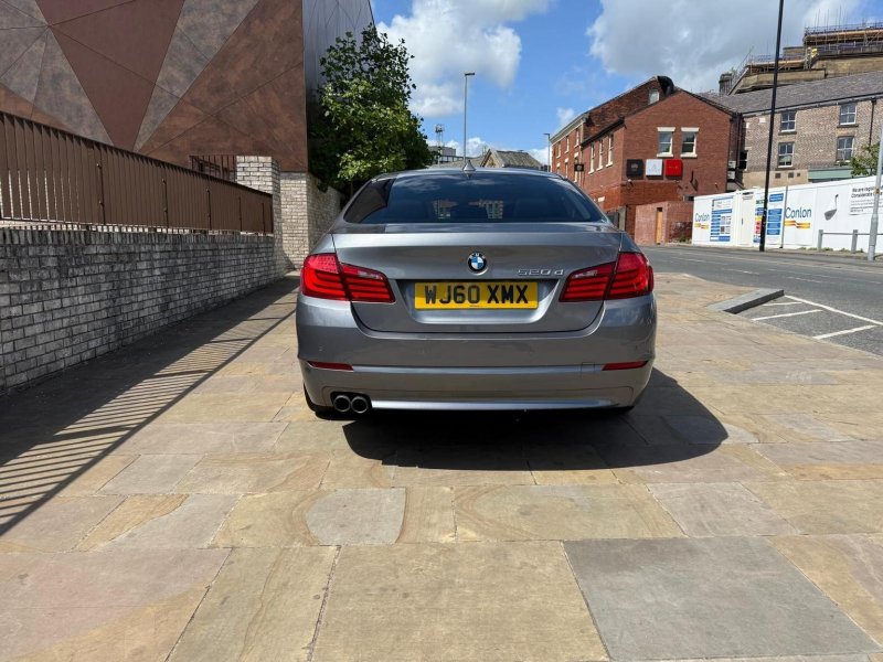 BMW 5 SERIES