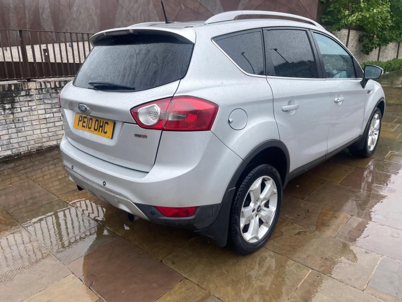 View FORD KUGA 2.0 TDCi Titanium 2WD Euro 4 5dr