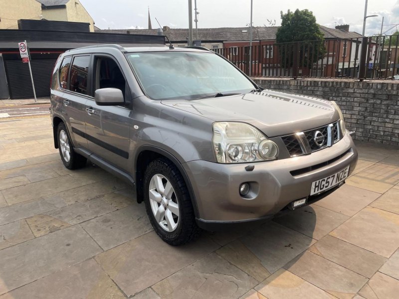 View NISSAN X-TRAIL 2.0 dCi Aventura Explorer 4WD Euro 4 5dr