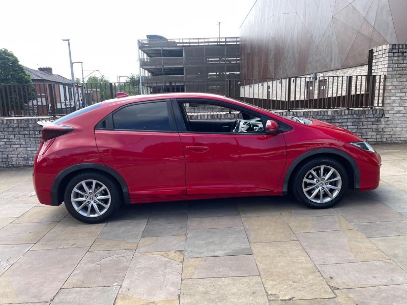 View HONDA CIVIC 1.8 i-VTEC S Auto Euro 6 5dr
