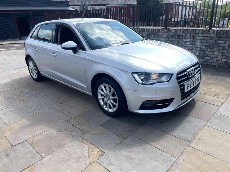 View AUDI A3 1.6 TDI SE Sportback S Tronic Euro 5 (s/s) 5dr