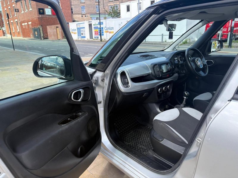 FIAT 500L