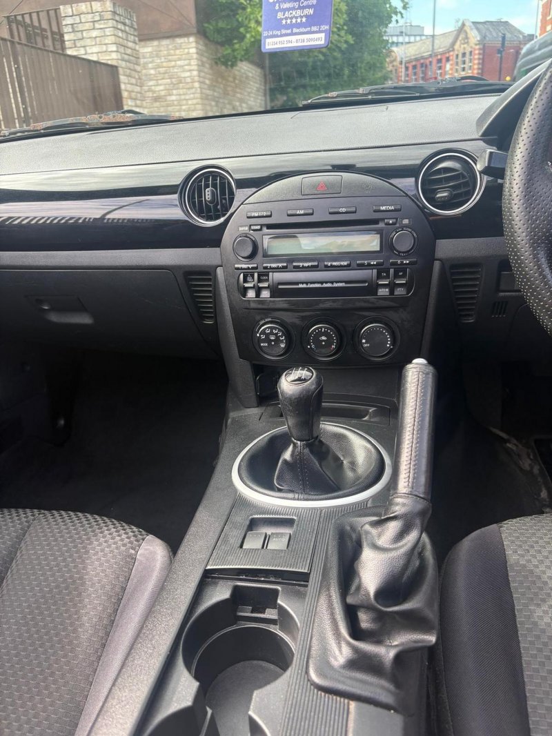 MAZDA MX-5