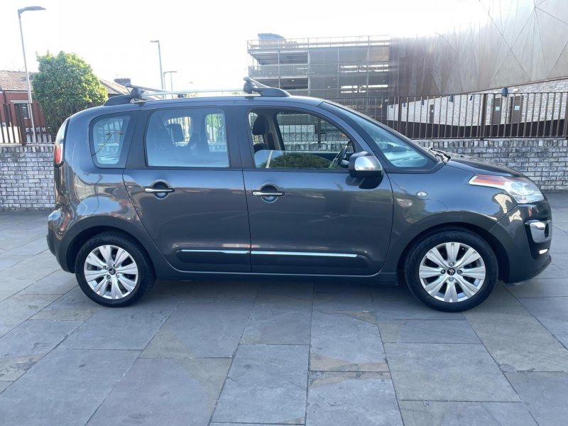 View CITROEN C3 PICASSO 1.6 HDi Selection Euro 5 5dr