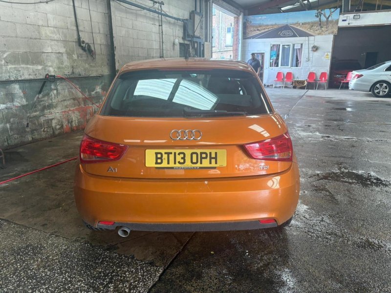 View AUDI A1 1.6 TDI Sport Sportback Euro 5 (s/s) 5dr