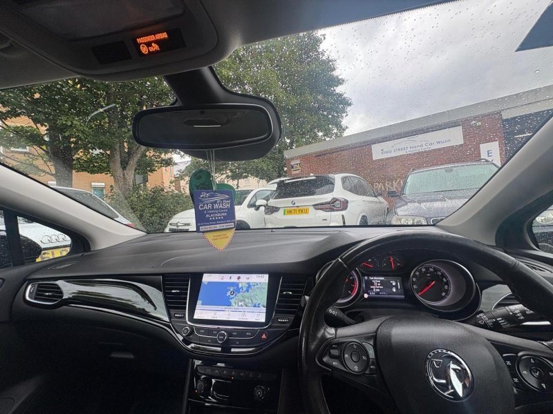 VAUXHALL ASTRA