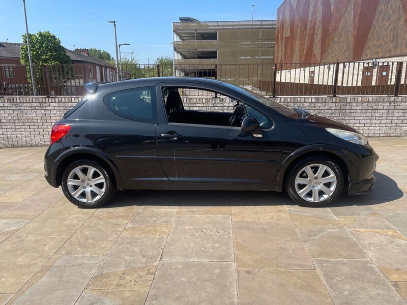 View PEUGEOT 207 1.6 HDi Sport 3dr