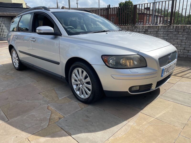 View VOLVO V50 2.0D S Euro 4 5dr