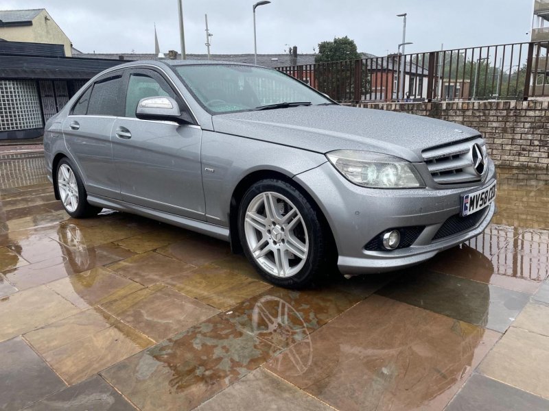 View MERCEDES-BENZ C CLASS 3.0 C320 CDI V6 Sport G-Tronic Euro 4 4dr